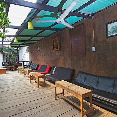 Reddoorz @ Pesanggrahan Mencil Bagian luar foto
