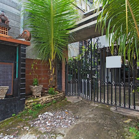 Reddoorz @ Pesanggrahan Mencil Bagian luar foto