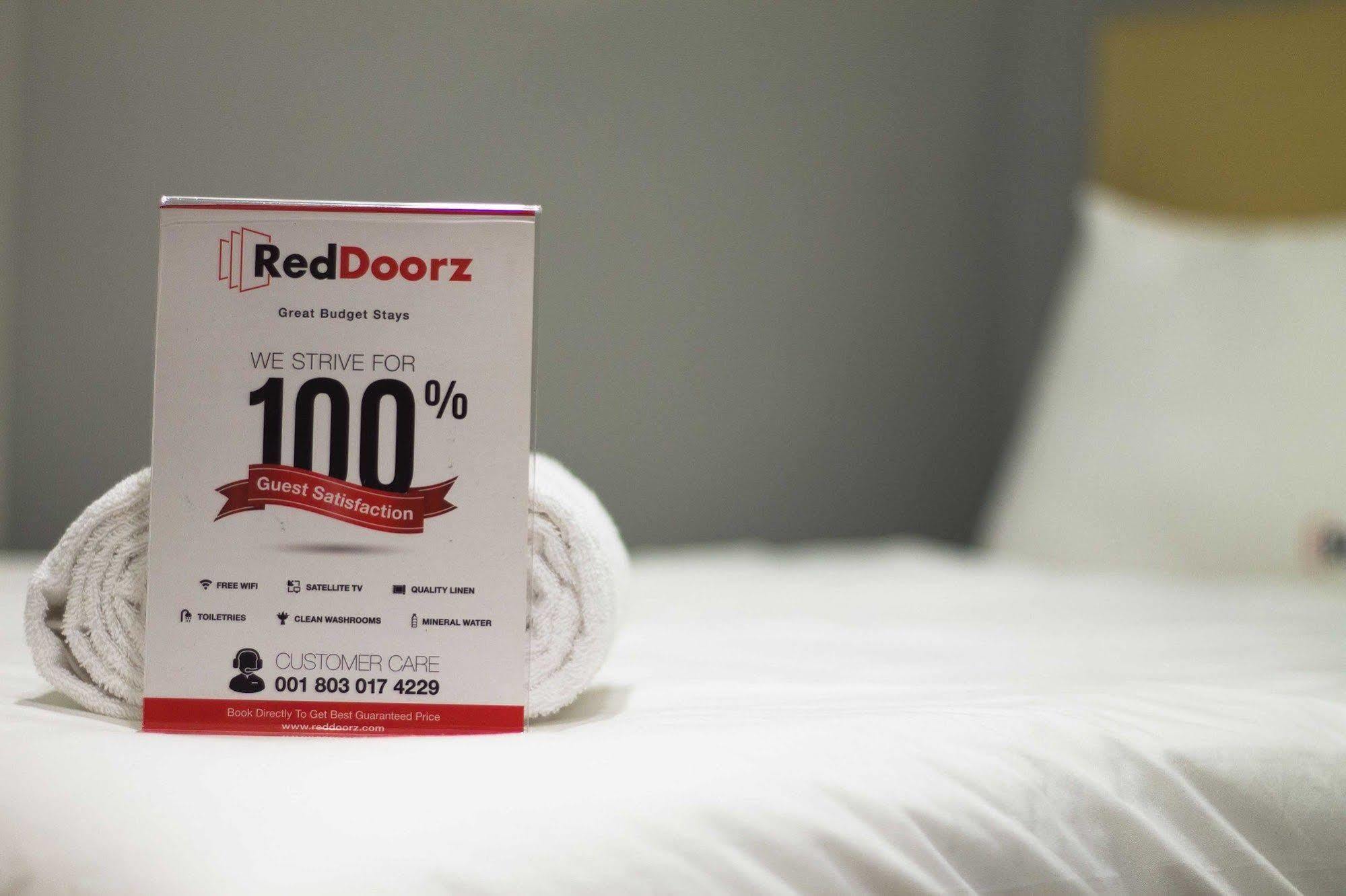 Reddoorz @ Pesanggrahan Mencil Bagian luar foto
